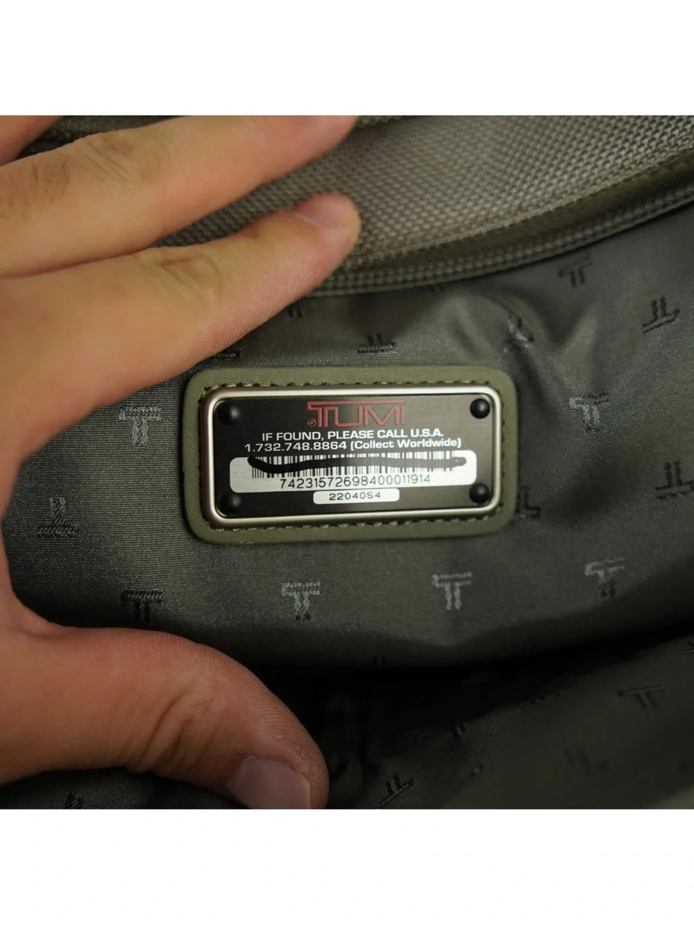 Tumi Alpha Compact 2 Wheel Weekender Carry On Overnight Duffle 22040S4 Gray